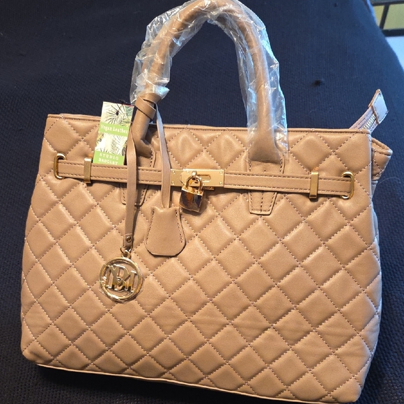Badgley Mischka Handbags - Badgley Mischka NWT Big Diamond Quilted Taupe Tote